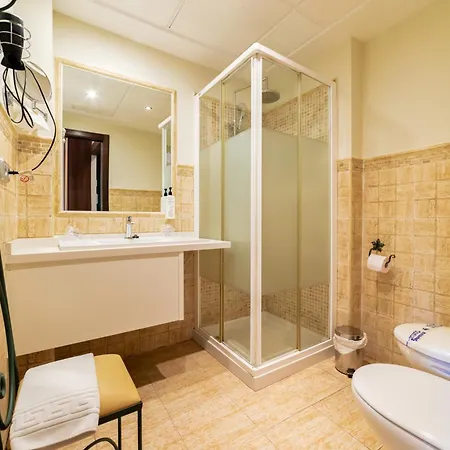 Del Toro Hotel Granada