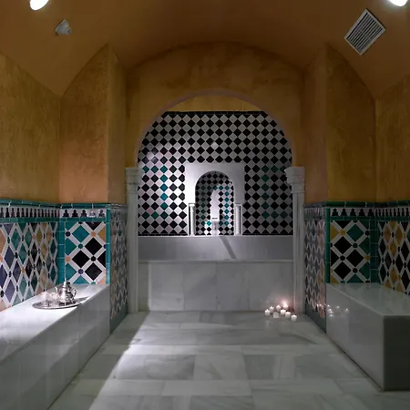 Macià Real De La Alhambra