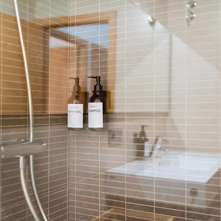 Con Encanto, Centro Apartamento