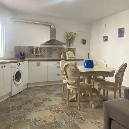Lolitalola Holidays Apartment *