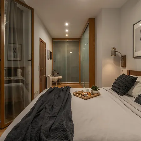 Tuguest Alhondiga Ii Apartment Granada