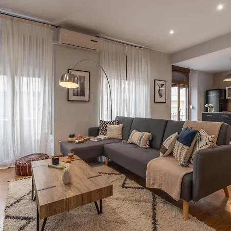 Apartment Tuguest Alhondiga Ii Granada