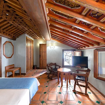 Hotel Del Toro Granada