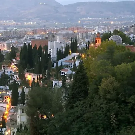 Golondrinas De La Alhambra Grenada