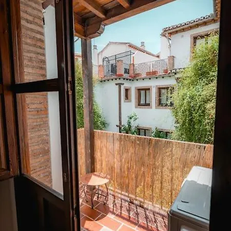 Apartment Qh Caldeleria Vieja