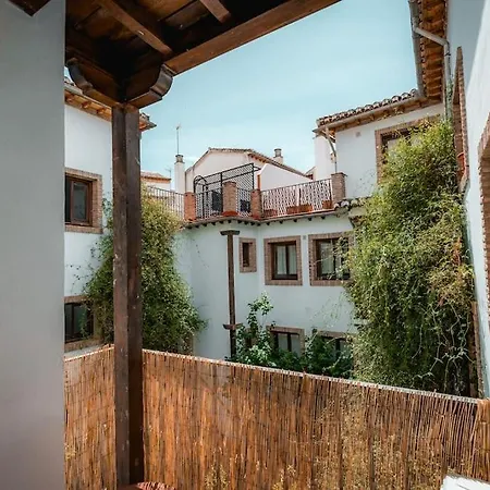 Apartment Qh Caldeleria Vieja *