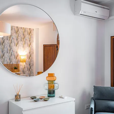 La Tana Centro 2 Apartment *