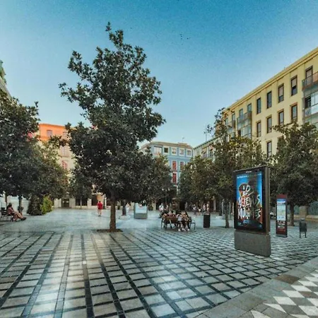 아파트 En Casco Historico Con Terraza Comunitaria Y Parking Opcional *