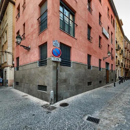 アパート En Casco Historico Con Terraza Comunitaria Y Parking Opcional