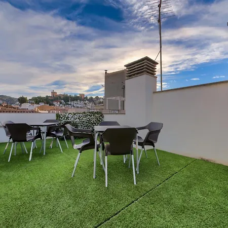 En Casco Historico Con Terraza Comunitaria Y Parking Opcional 아파트 *