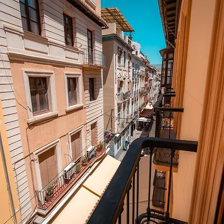 Apartamento Qh Ayuntamiento 04 *