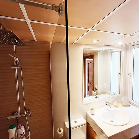 Luminoso Apartamento A 10 Minutos Del Centro Apartment *