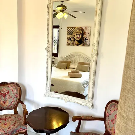 Guest house Hotelito Suecia Granada