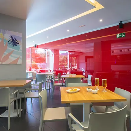 Hotel Allegro 4*
