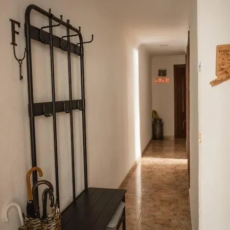 Lägenhet Recogidas Centro Linda Con Balcon Granada