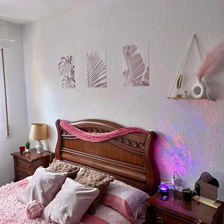 Habitacion Amplia Y Luminosa *
