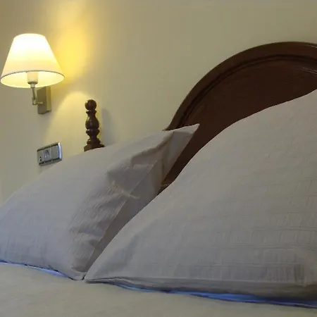 Hotell Encina Centenaria 2*