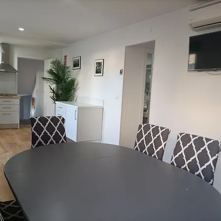 Madinat Garnata, Parking & Rooftop Terrace Casa vacanze