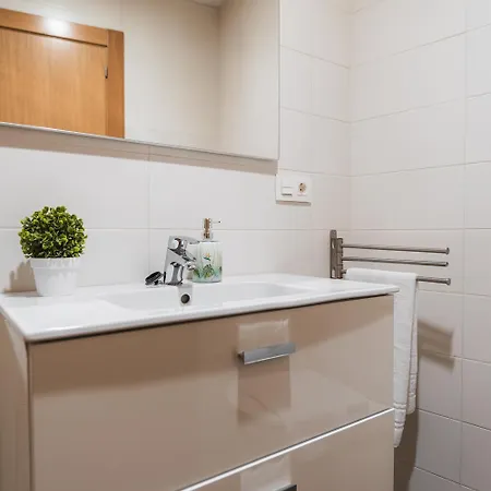 Tuguest Bib Rambla Aparments Apartment *
