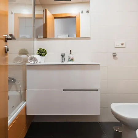 Tuguest Bib Rambla Aparments Apartment *