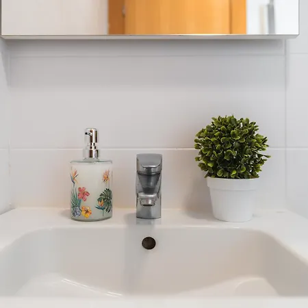 Tuguest Bib Rambla Aparments Apartment