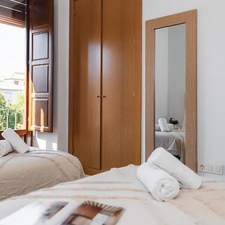 Tuguest Bib Rambla Aparments