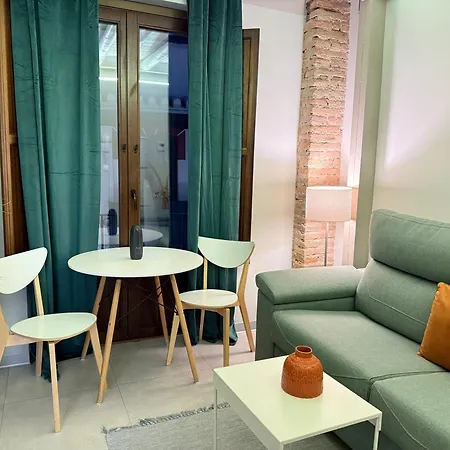 Rueda Bolas - Hostatel Apartment