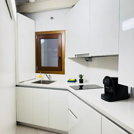 Rueda Bolas - Hostatel Apartment Granada