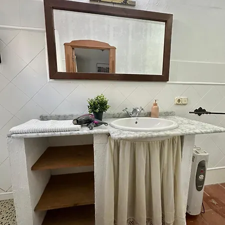 Cama De Matrimonio Con Bano Privado *