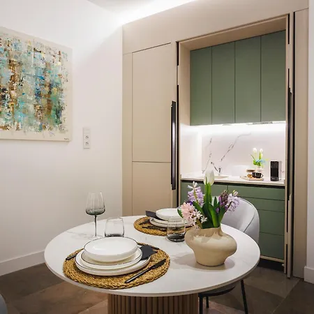 公寓式酒店 Corral Del Carbon Gg Luxury Hotel Boutique *