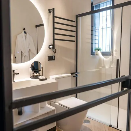 Amiras Homes Collection Hotel