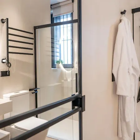 Amiras Homes Collection Hotel
