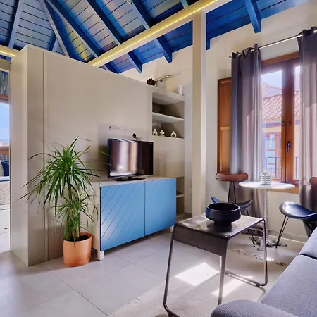 Rueda Bolas - Hostatel Apartment Granada