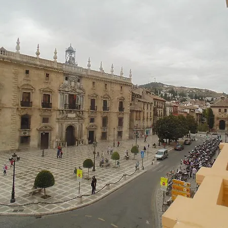 Monjas Del Carmen Pensión Granada