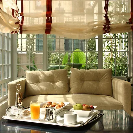 Oniria Hotel 4*