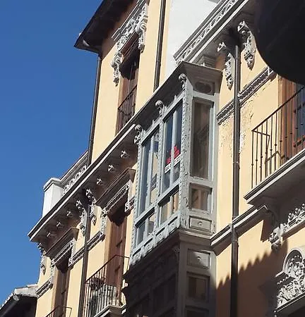 Atico Elvira Apartment *