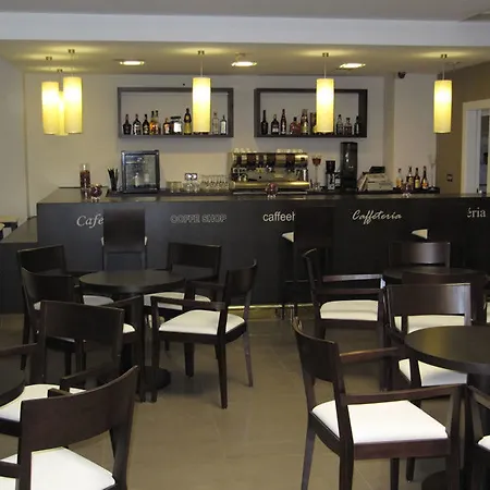 Don Juan Hotel 3*
