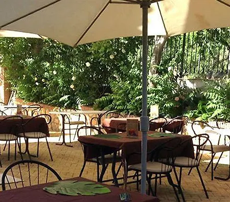 Hotell Encina Centenaria Monachil
