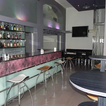 Reino De Hotel 3*