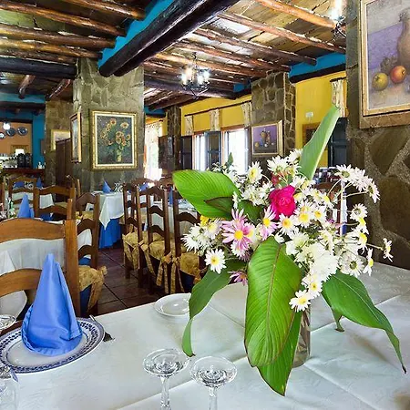 Hotel De Mecina 2*