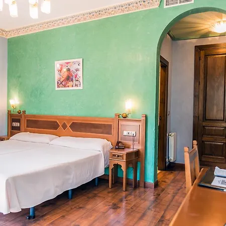 Del Toro Hotel Granada