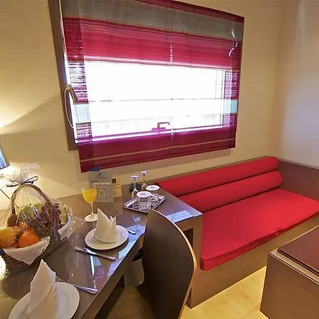 Hotel Allegro