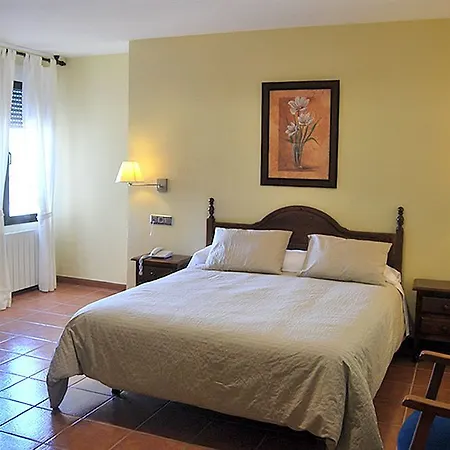 Hotell Encina Centenaria