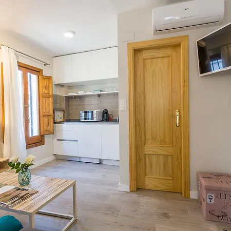 Chapizhome Apartament *