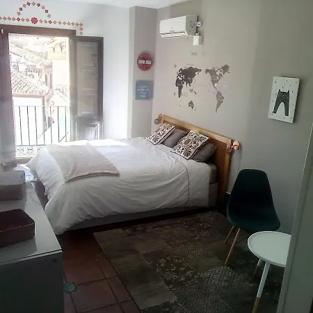 Hostel Oasis Backpackers' *
