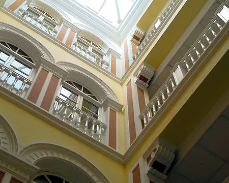 Hotel Inglaterra 3*