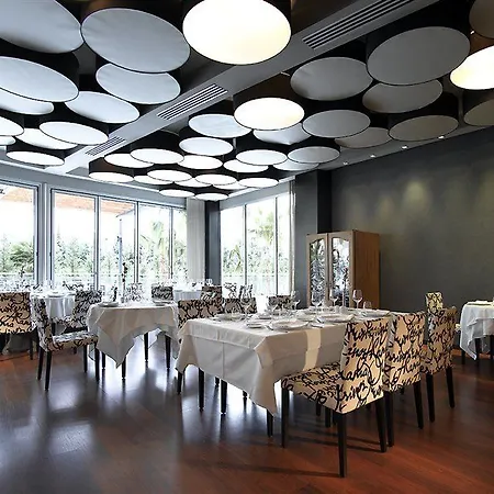 Abades Nevada Palace Hotel 4*