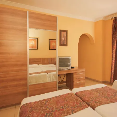 Pensionat Costa Azul 2*