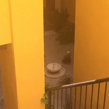 Viviendas Turisticas Vacacionales Puerta Real *