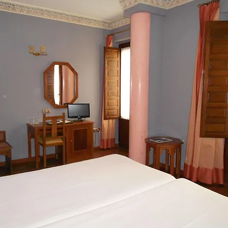Del Toro 3* Granada